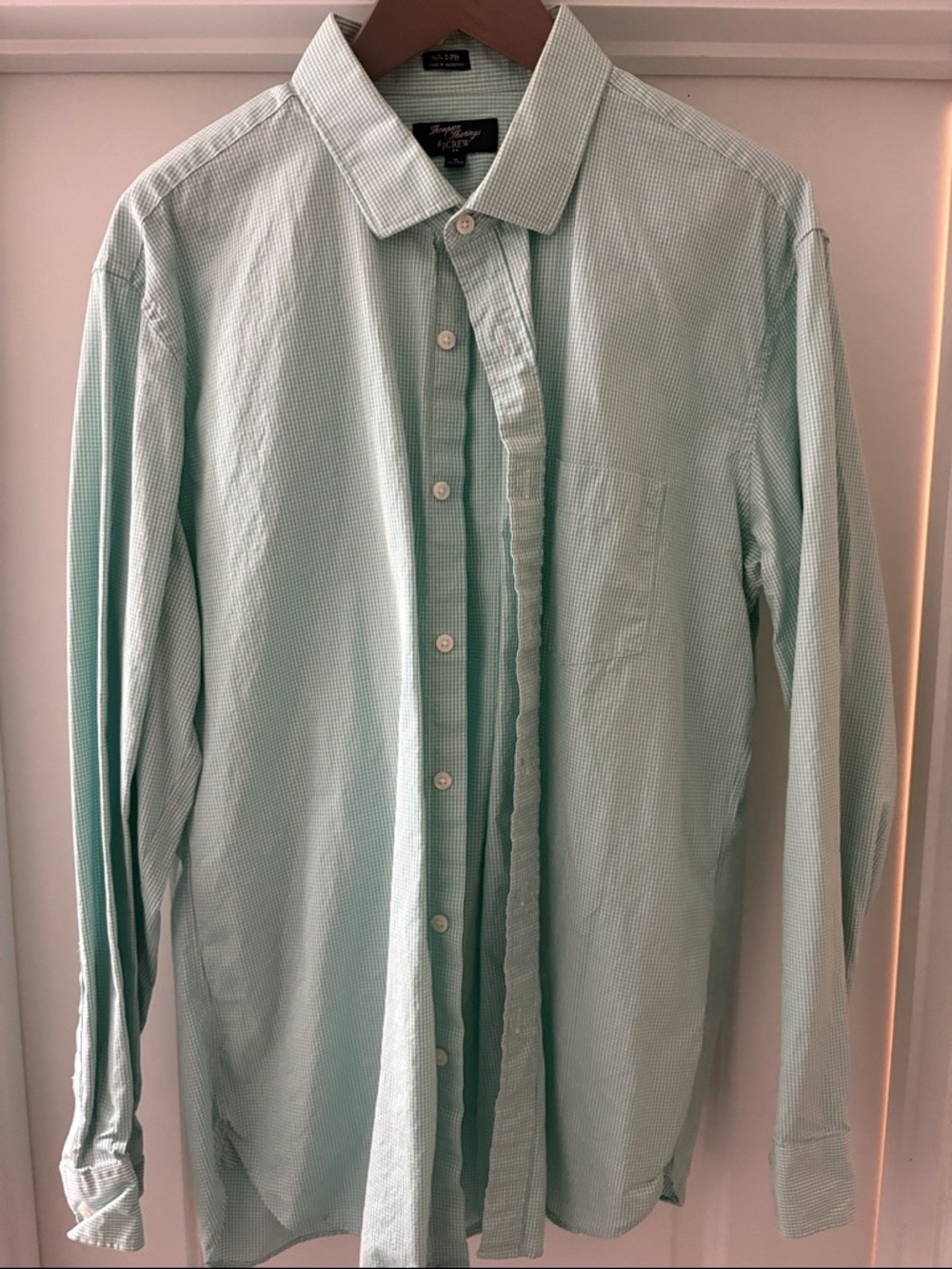 JCrew size XL Men's Mint Green Long-Sleeve Button-Down Shirt